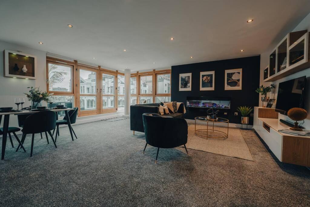 Penthouse Noir - Wyndale Living - Central Bham 2Br Birmingham Extérieur photo