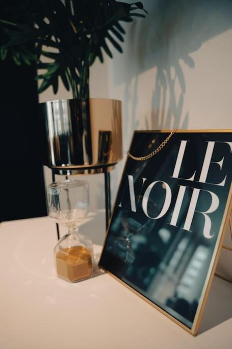 Penthouse Noir - Wyndale Living - Central Bham 2Br Birmingham Extérieur photo